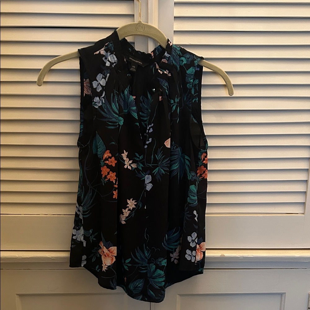 Banana Republic Black Floral Sleeveless Blouse